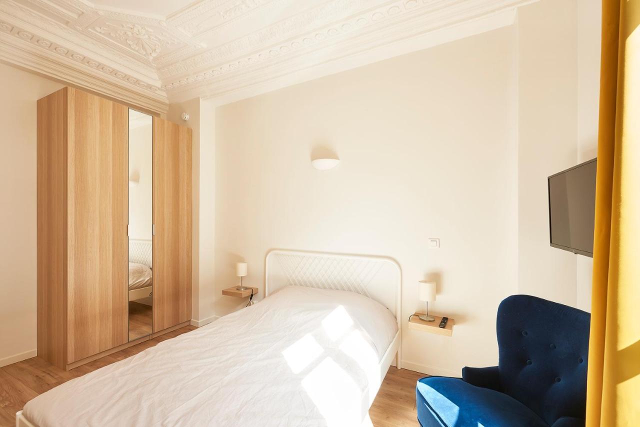 Ferienwohnung La Marquisiere Versailles Exterior foto