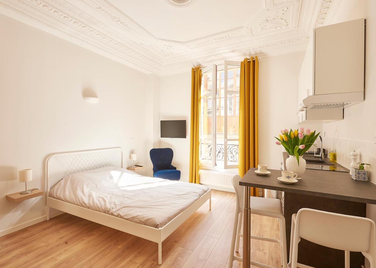 Ferienwohnung La Marquisiere Versailles Exterior foto
