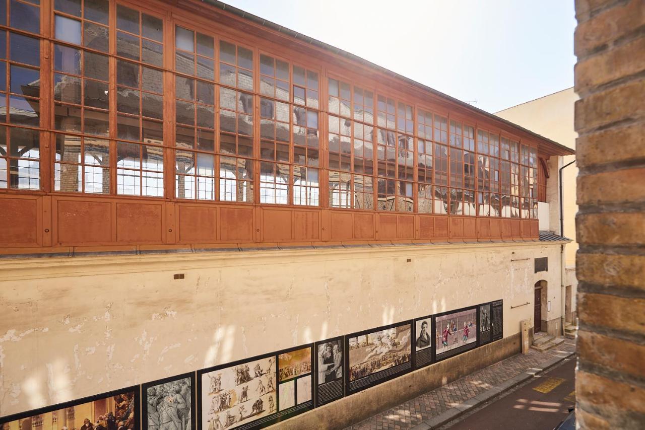 Ferienwohnung La Marquisiere Versailles Exterior foto